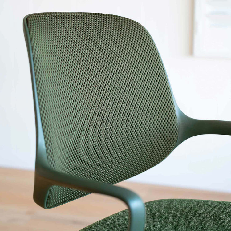 Desky Evoque ergonomischer Bürostuhl mit niedriger Rückenlehne