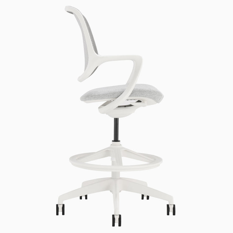 Desky Evoque ergonomischer Bürostuhl mit niedriger Rückenlehne