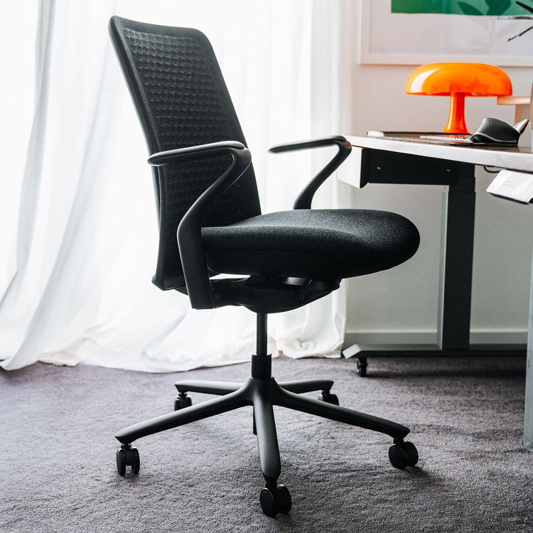 Desky Pro Ergonomic Mesh Chair