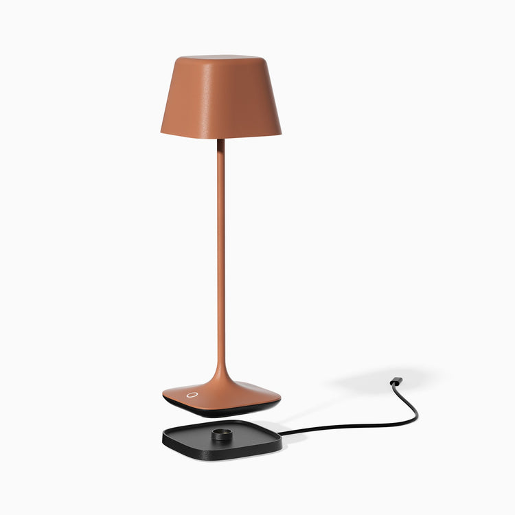 Desky Cube kabellose Schreibtischlampe