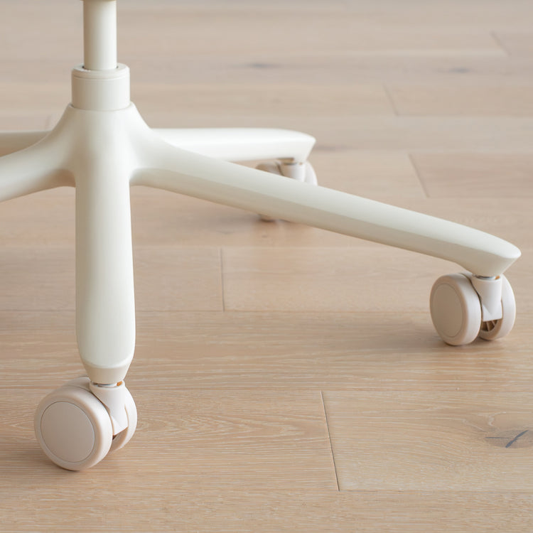Desky Pro Ergonomic Mesh Chair