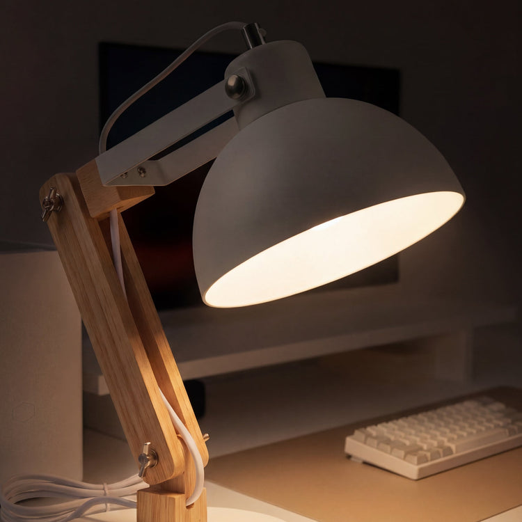Desky Axis Schreibtischlampe aus Holz