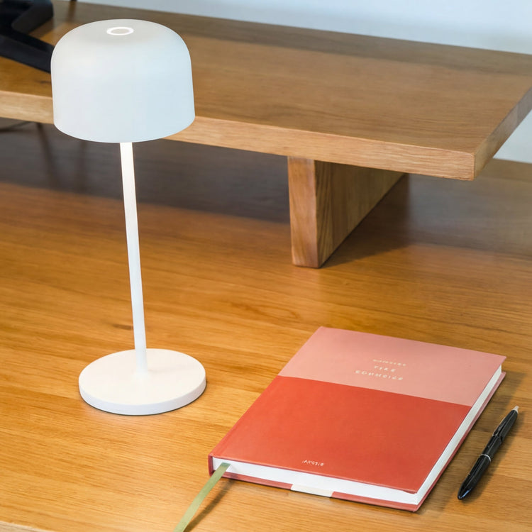 Desky Orbit kabellose Schreibtischlampe