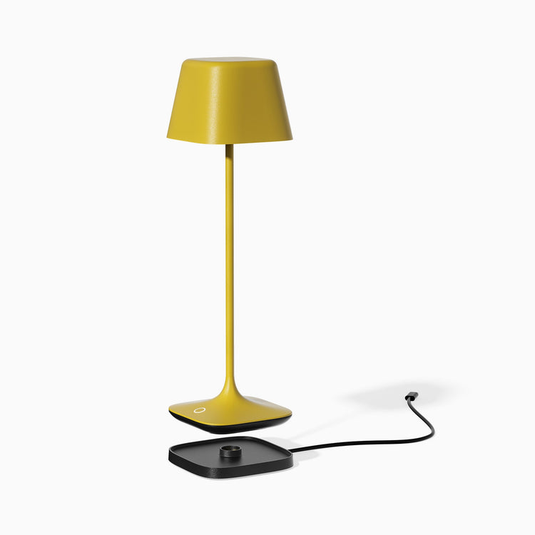 Desky Cube kabellose Schreibtischlampe