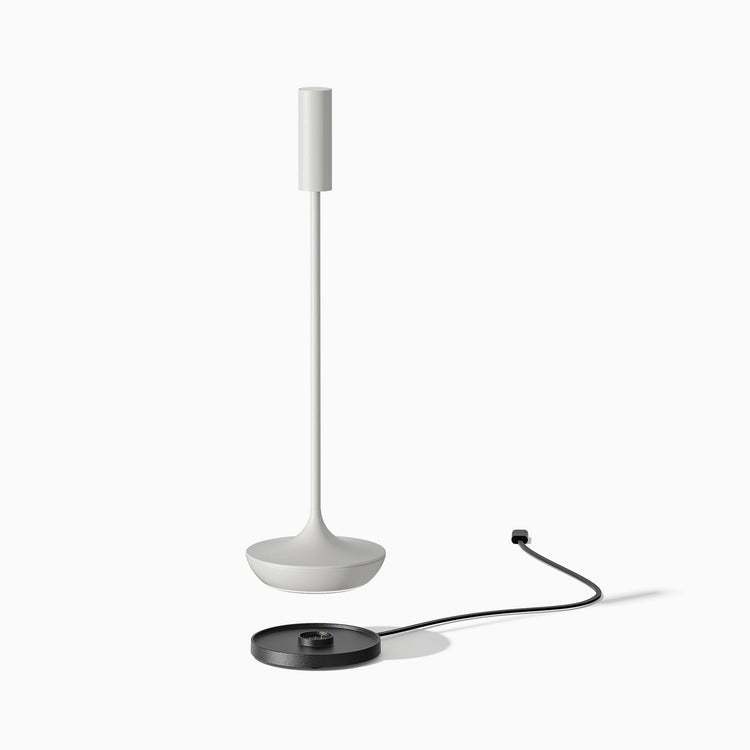 Desky Slim kabellose Schreibtischlampe
